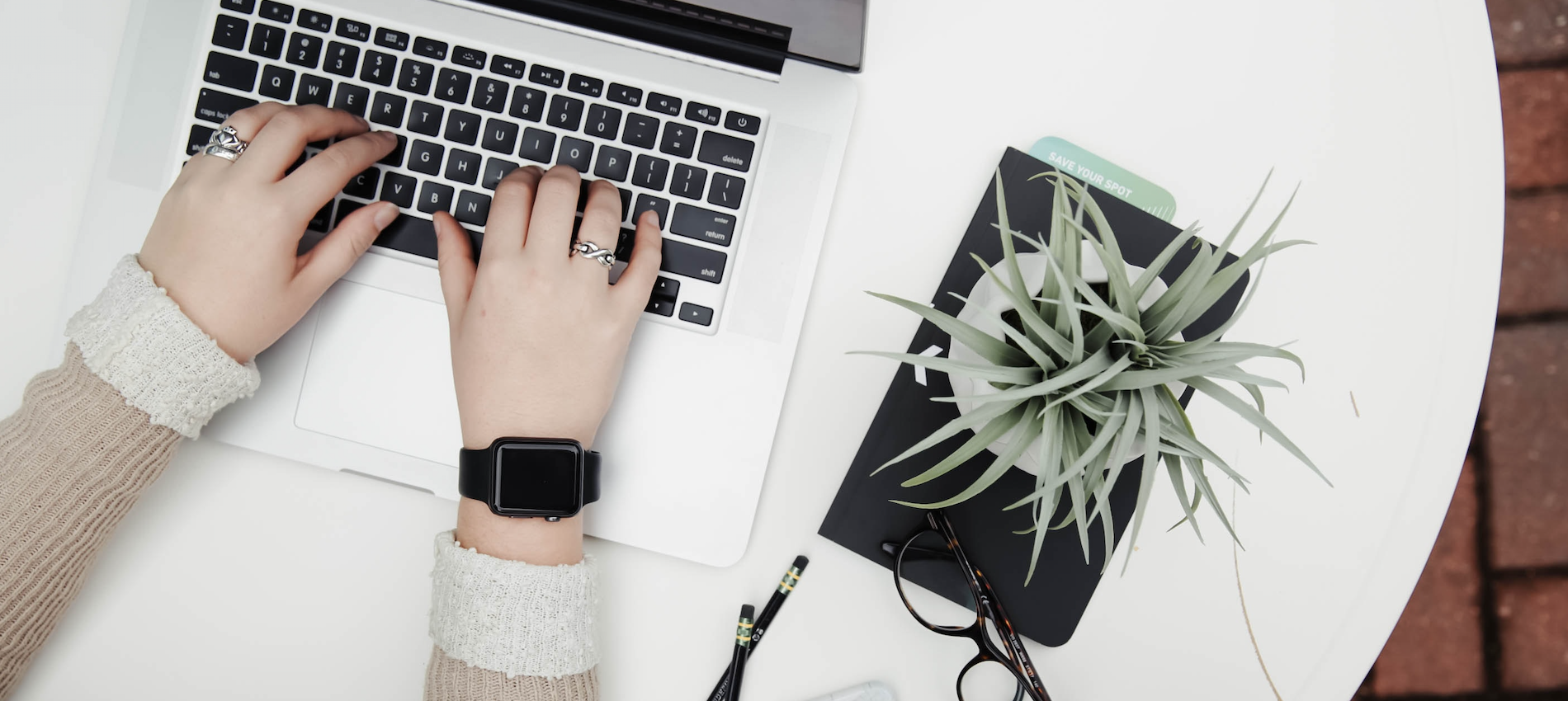 woman on laptop